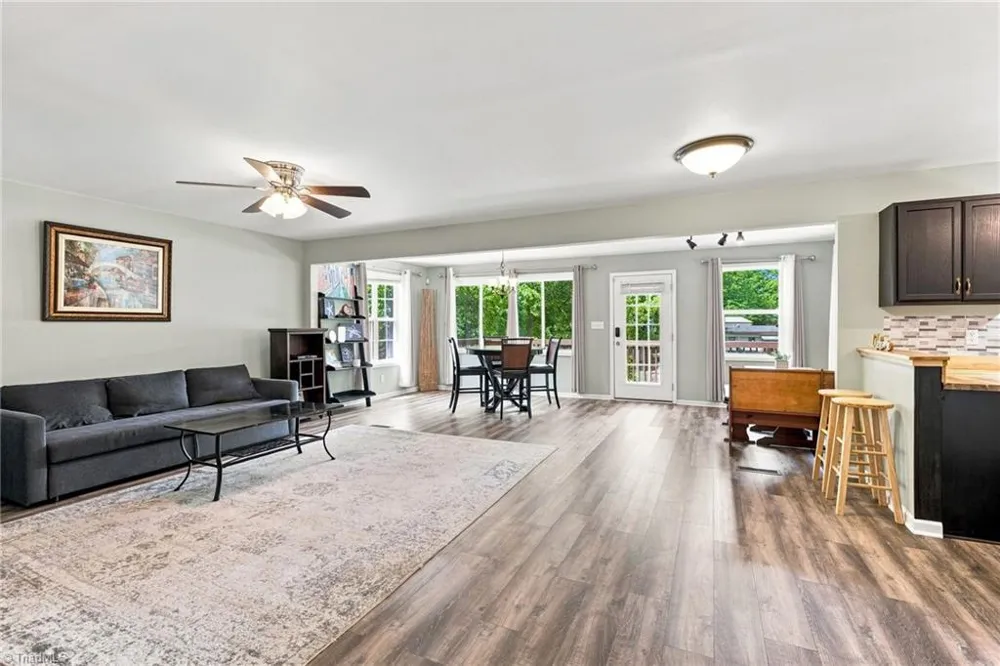 144 Friar Tuck Terrace Lexington, NC 27292