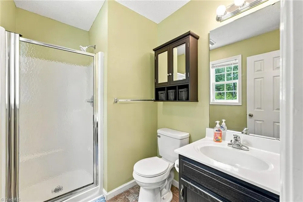 144 Friar Tuck Terrace Lexington, NC 27292
