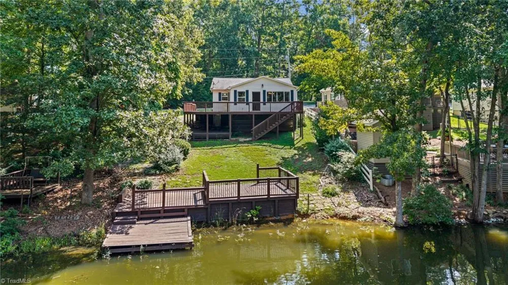 144 Friar Tuck Terrace Lexington, NC 27292