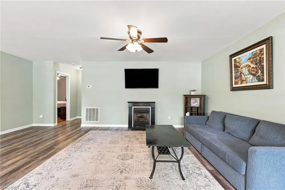144 Friar Tuck Terrace Lexington, NC 27292