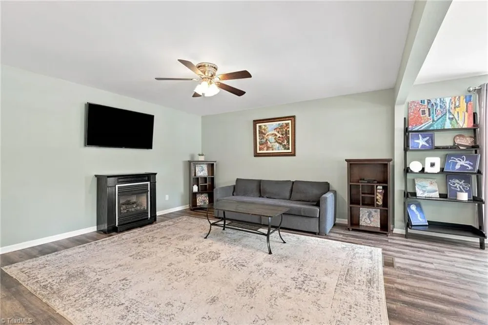 144 Friar Tuck Terrace Lexington, NC 27292