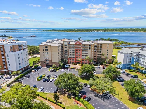 4050 Marriott Drive #3208