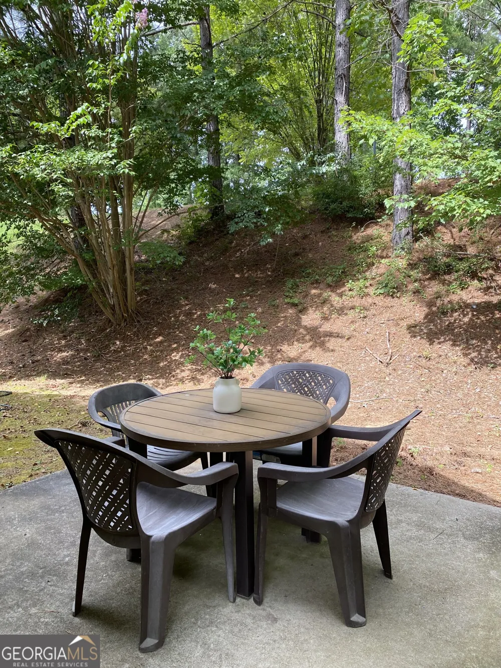 230 River Meadow DR LaGrange, GA 30241