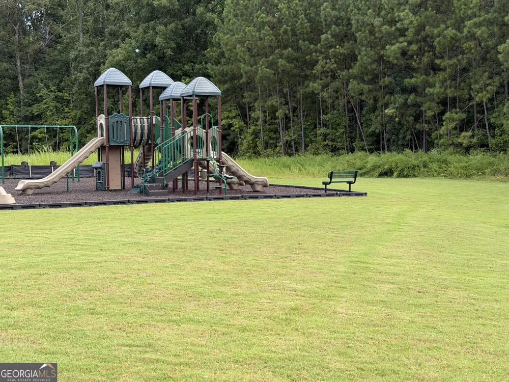 230 River Meadow DR LaGrange, GA 30241