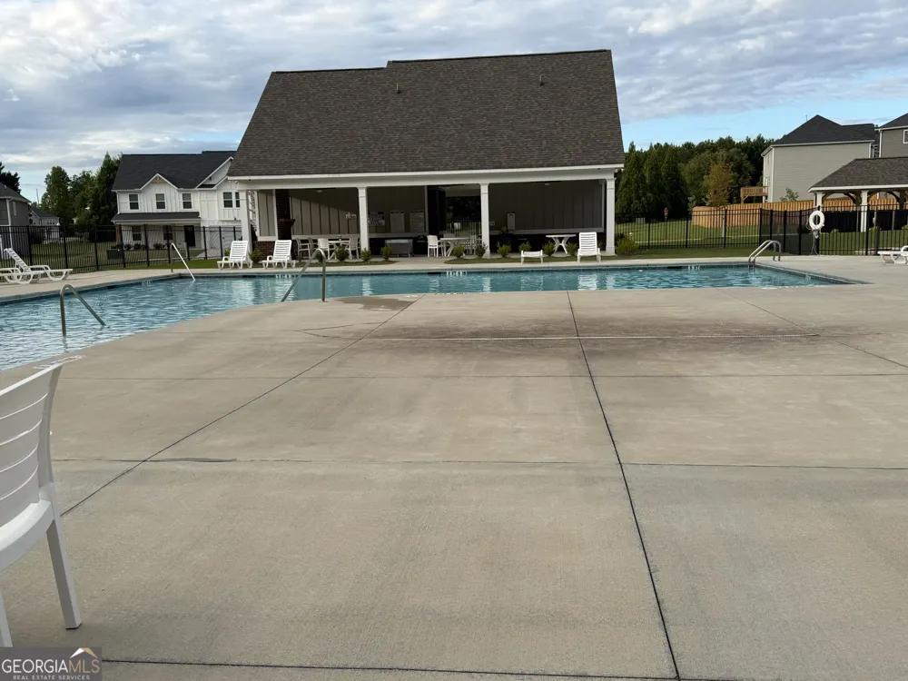230 River Meadow DR LaGrange, GA 30241