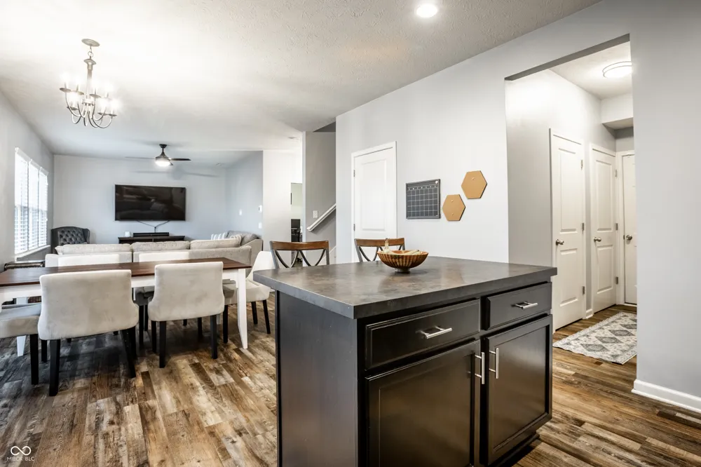 12714 Cold Stream Road Noblesville, IN 46060