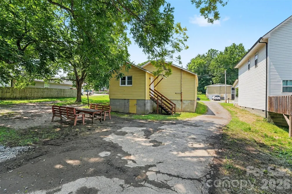 123 James Street Kannapolis, NC 28083