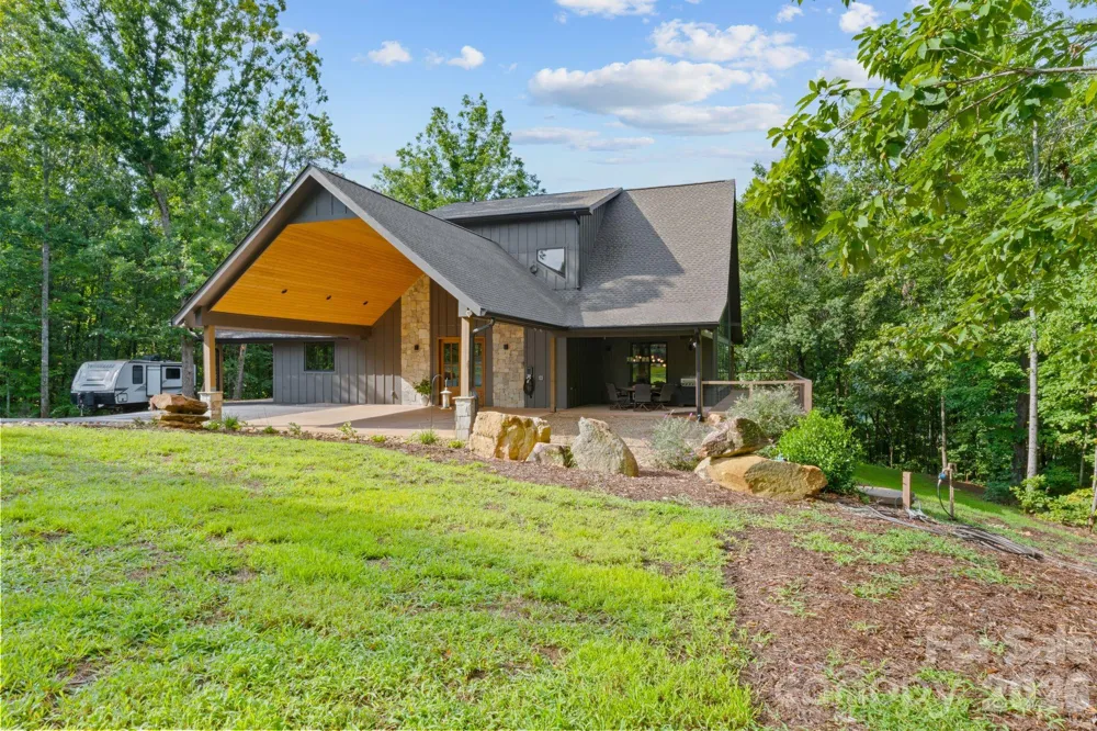 3135 Laurel Heights Drive ##2 Morganton, NC 28655