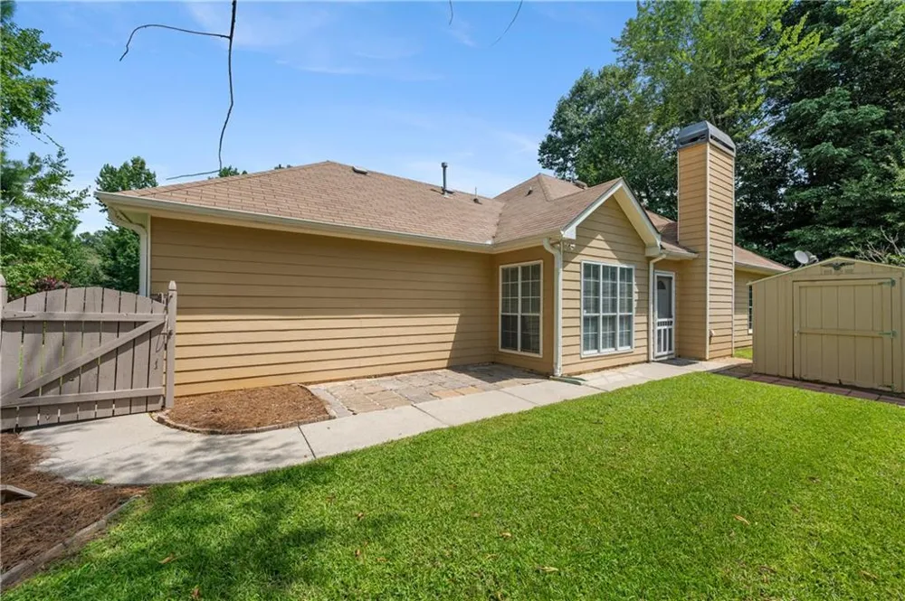 6375 Seymour Place NW Acworth, GA 30101