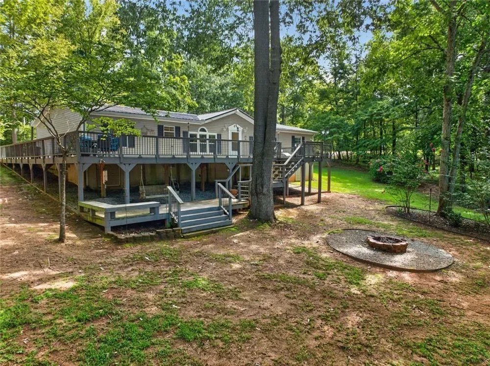 2107 Oconee Drive Sparta, GA 31087