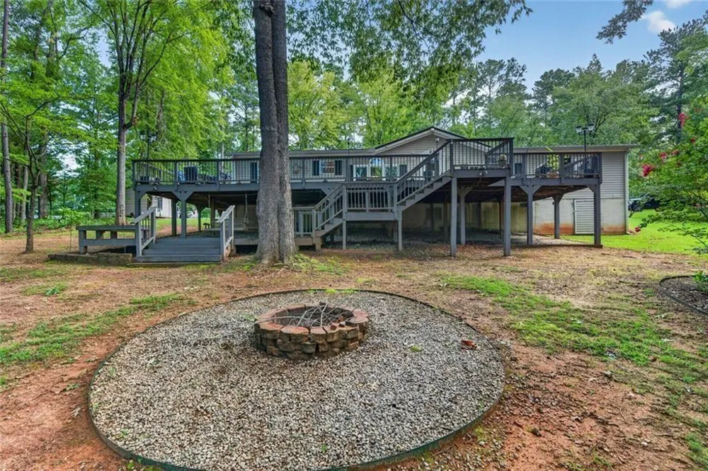 2107 Oconee Drive Sparta, GA 31087