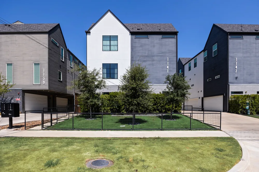 1141 Madison Avenue #105 Dallas, TX 75208