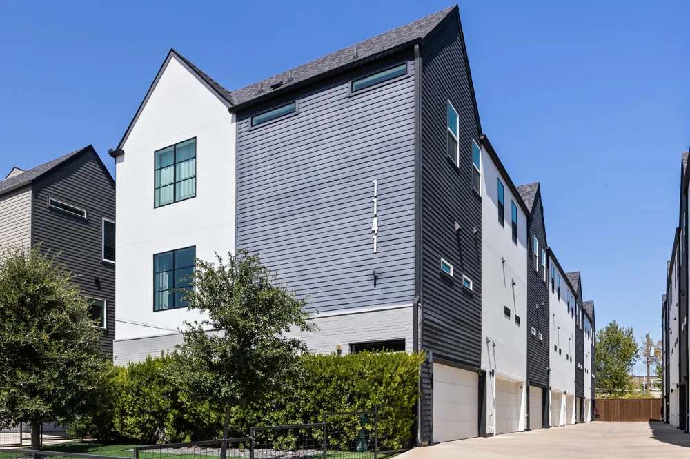 1141 Madison Avenue #105 Dallas, TX 75208