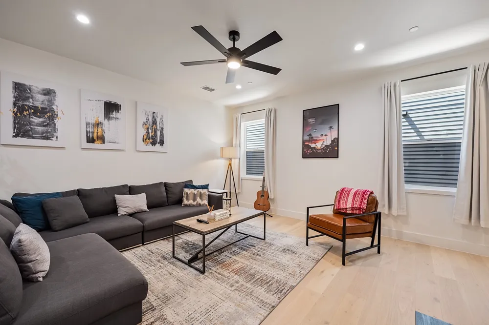 1141 Madison Avenue #105 Dallas, TX 75208