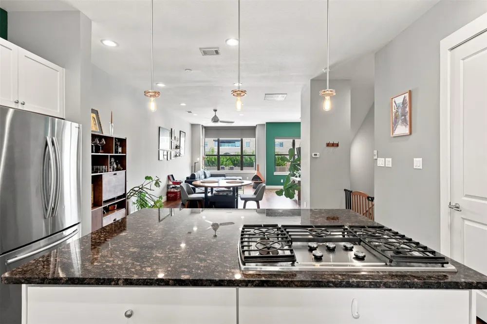1114 S Adams Street Fort Worth, TX 76104