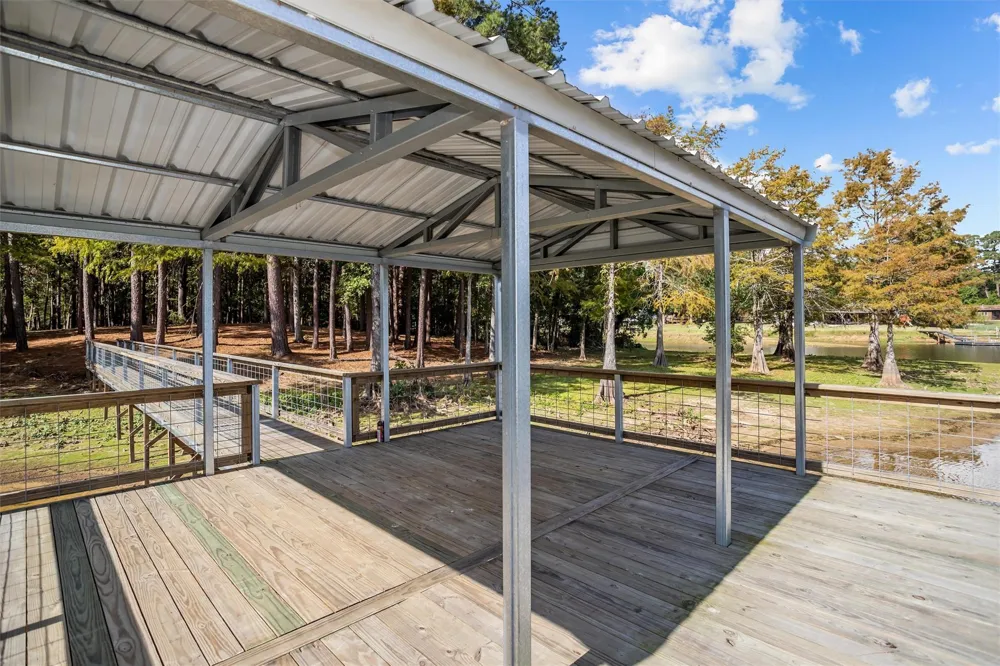 2846 Palo Gaucho Crossing Hemphill, TX 75948
