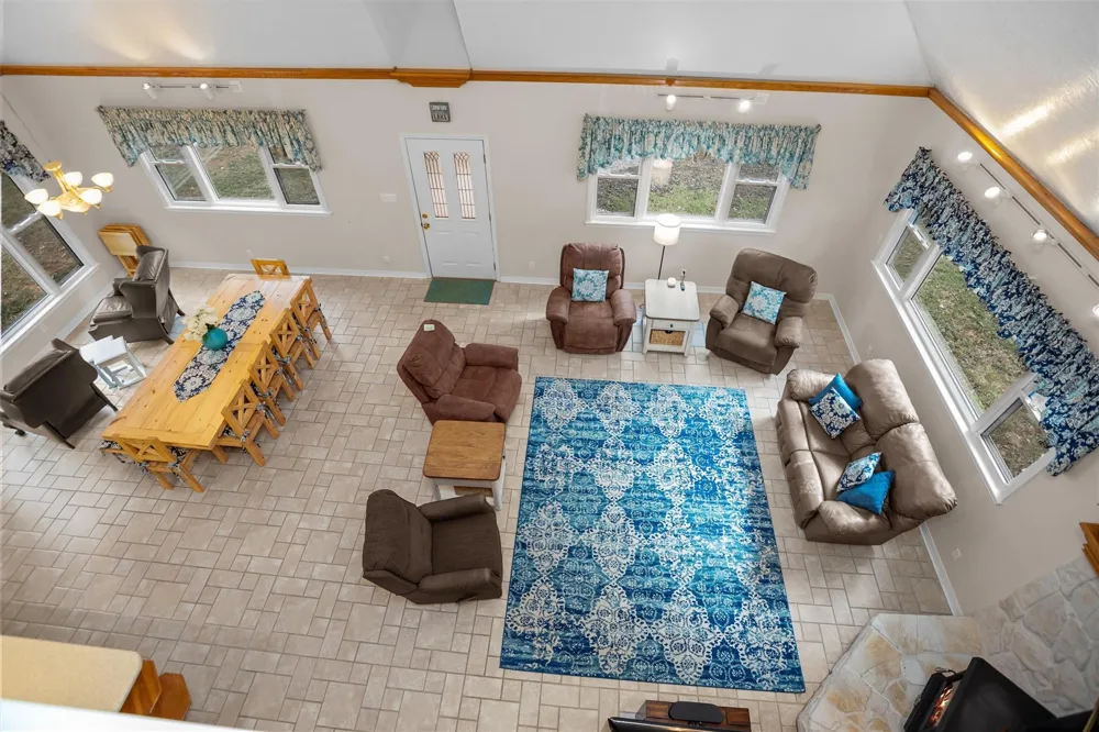 2846 Palo Gaucho Crossing Hemphill, TX 75948