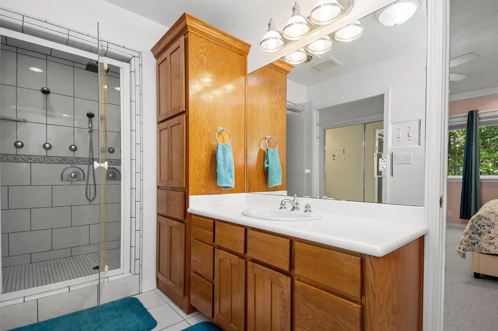 2846 Palo Gaucho Crossing Hemphill, TX 75948