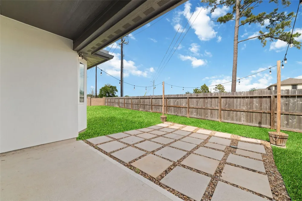 1911 Hickory Grove Lane Tomball, TX 77375