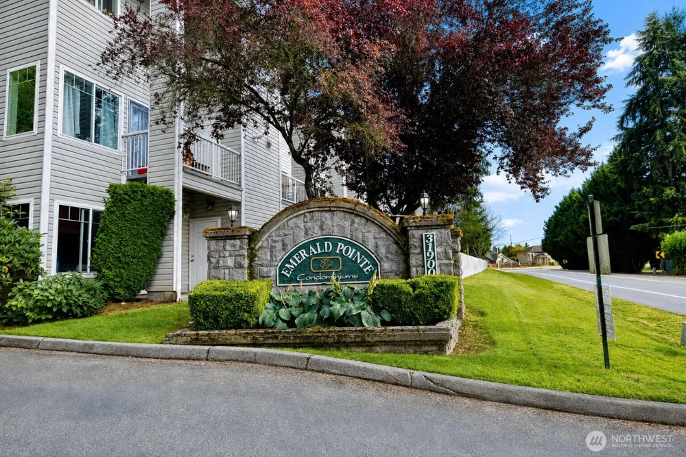 31900 104th Avenue SE #E105 Auburn, WA 98092