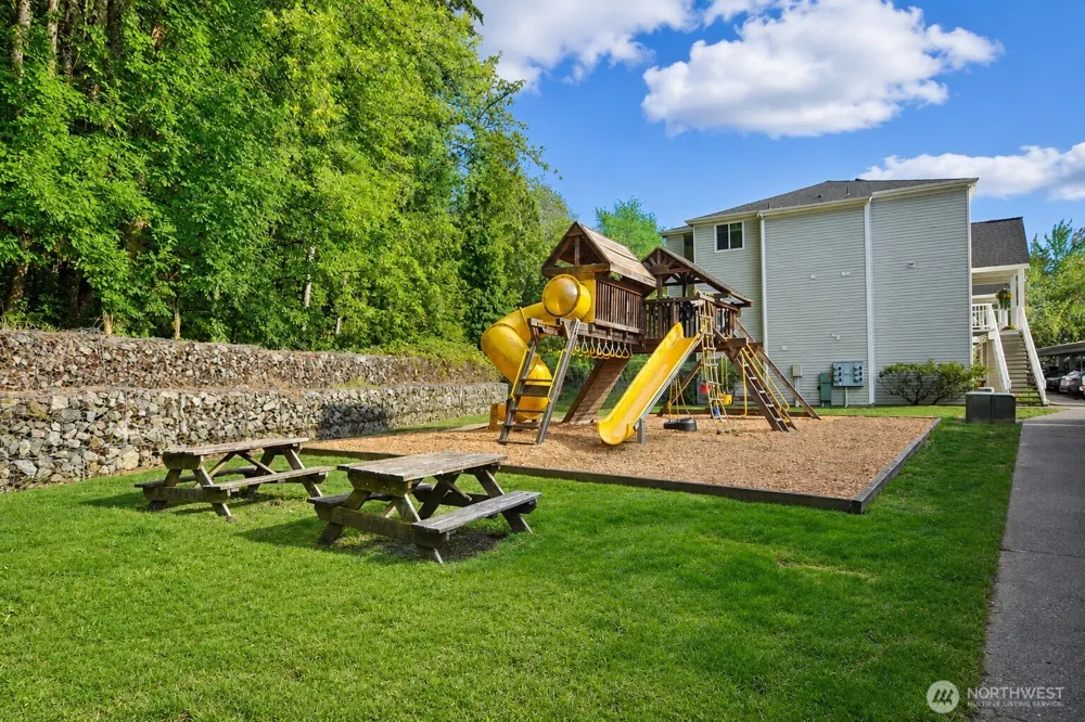 31900 104th Avenue SE #E105 Auburn, WA 98092