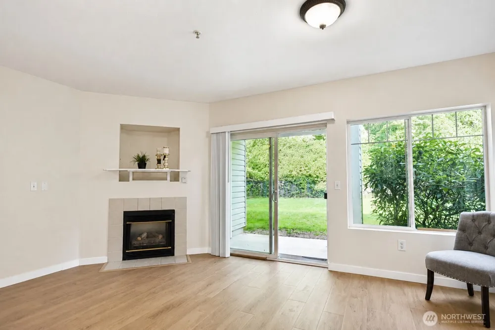 31900 104th Avenue SE #E105 Auburn, WA 98092