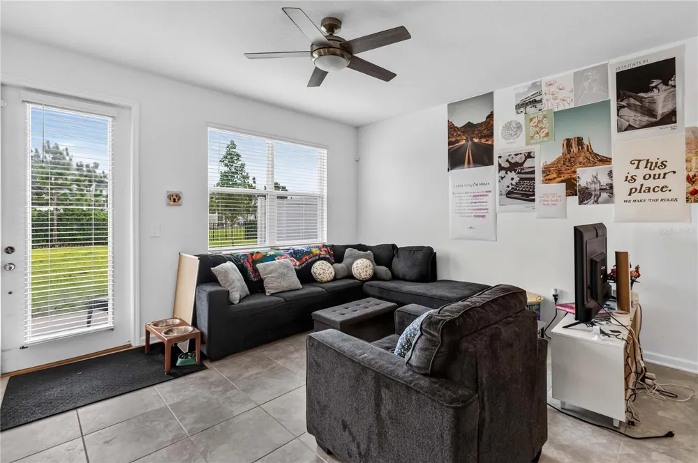 299 NINE IRON DRIVE Davenport, FL 33896