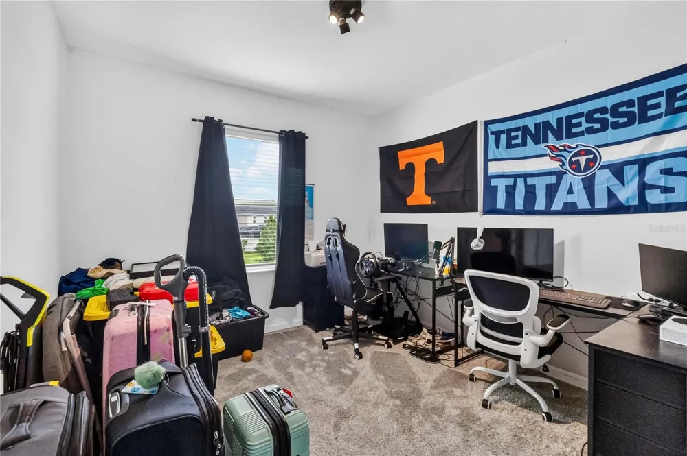 299 NINE IRON DRIVE Davenport, FL 33896