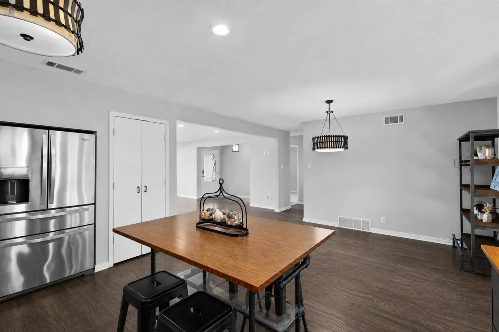 8809 Liptonshire Drive Dallas, TX 75238