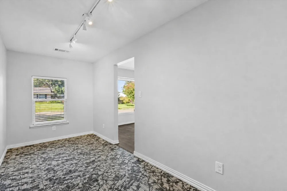 8809 Liptonshire Drive Dallas, TX 75238