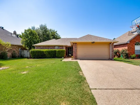 1413 Mockingbird Lane