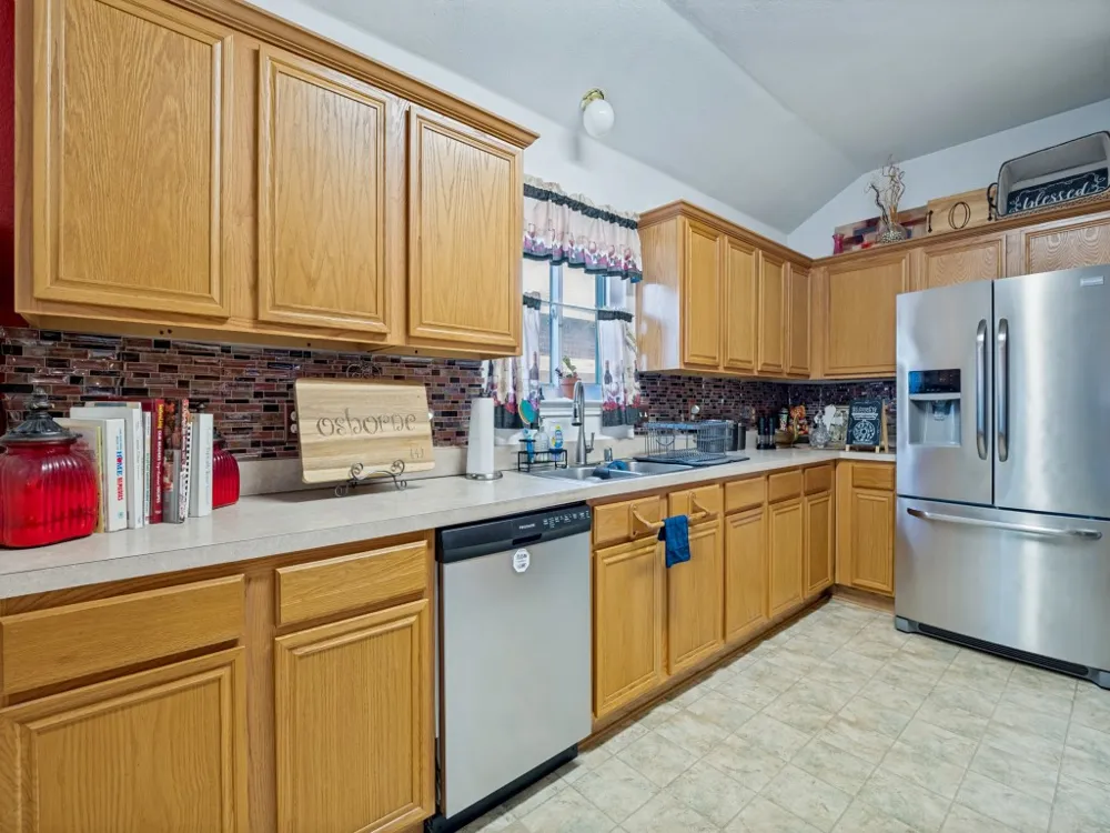 1413 Mockingbird Lane DeSoto, TX 75115