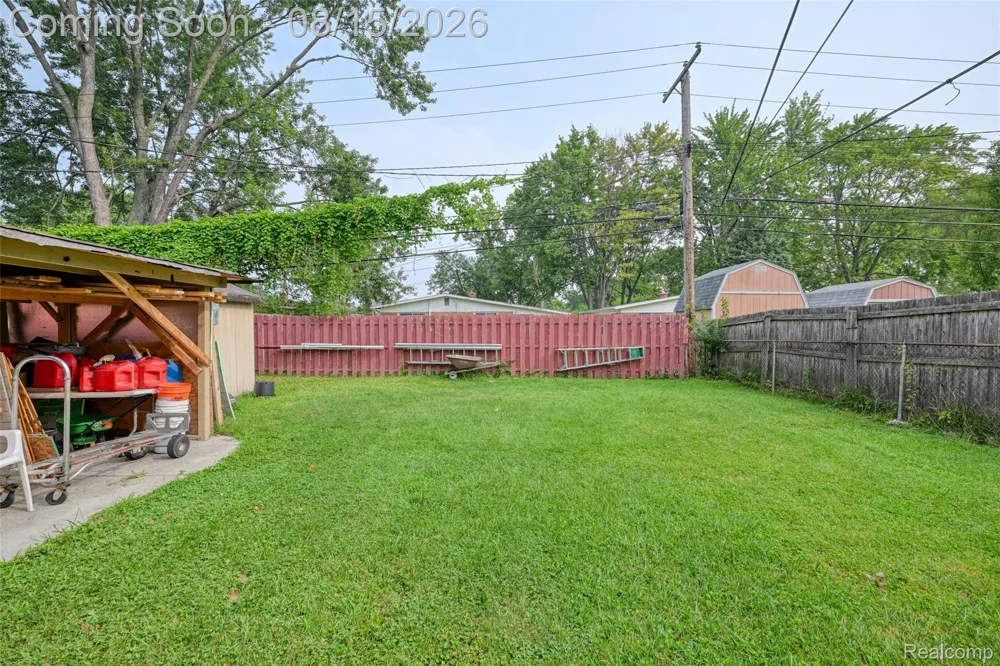 1579 Dulong Avenue Madison Heights City, MI 48071