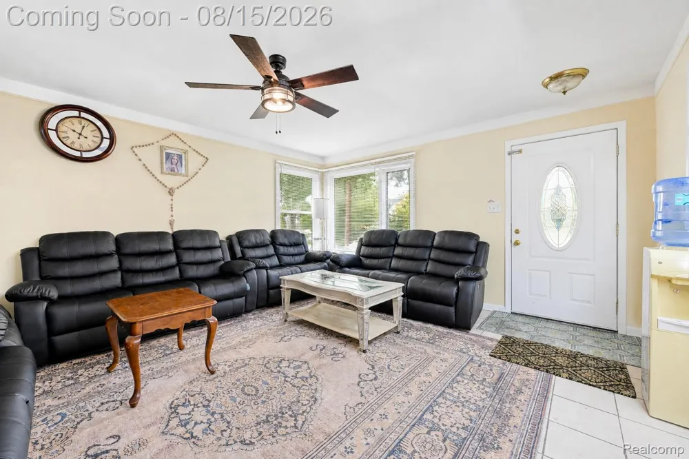 1579 Dulong Avenue Madison Heights City, MI 48071