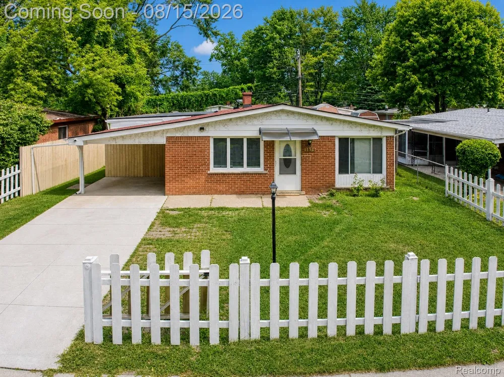 1579 Dulong Avenue Madison Heights City, MI 48071