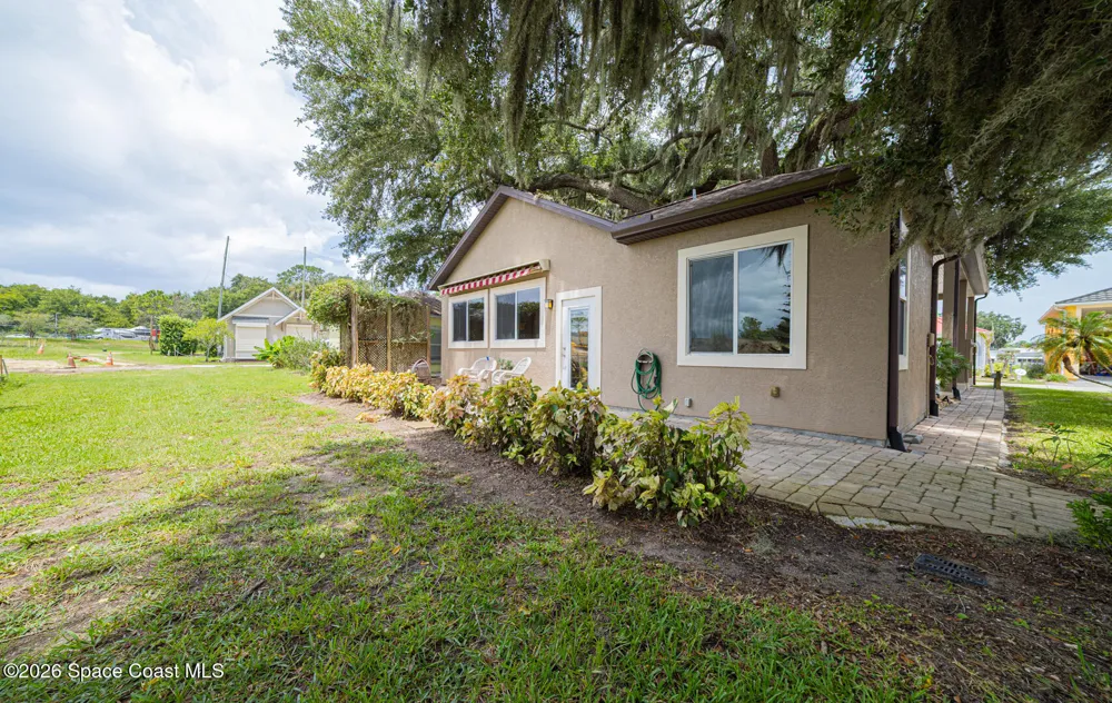 2773 Bates Place Titusville, FL 32796