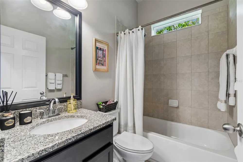6323 HAVENSPORT DRIVE Apollo Beach, FL 33572