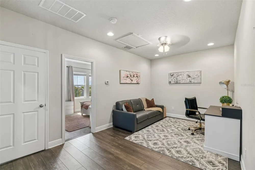 6323 HAVENSPORT DRIVE Apollo Beach, FL 33572