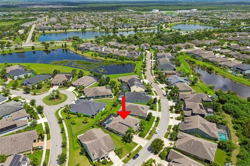 6323 HAVENSPORT DRIVE Apollo Beach, FL 33572