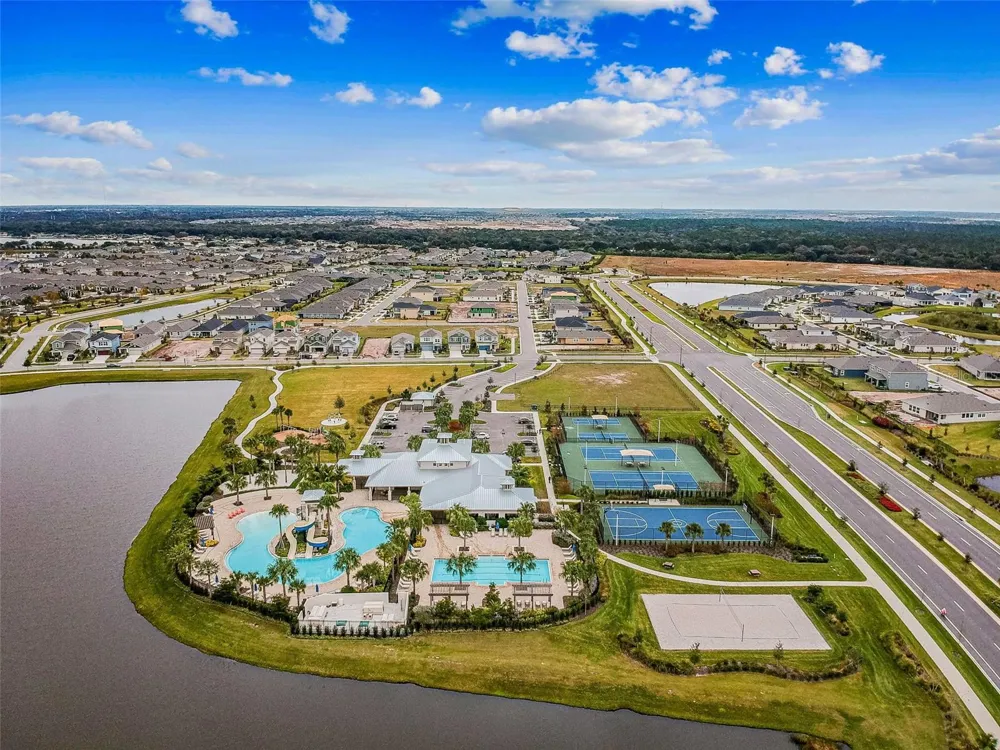 6323 HAVENSPORT DRIVE Apollo Beach, FL 33572