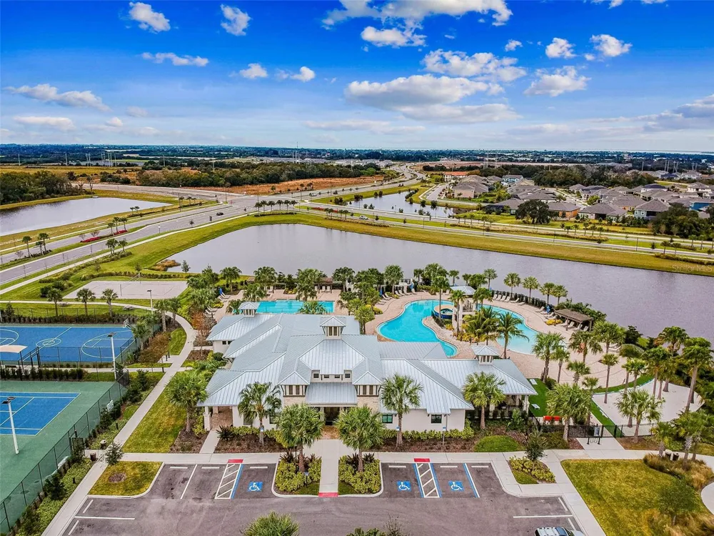 6323 HAVENSPORT DRIVE Apollo Beach, FL 33572