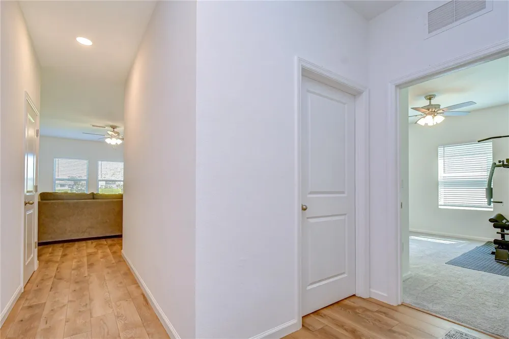 35651 BUTTONWEED TRAIL Zephyrhills, FL 33541