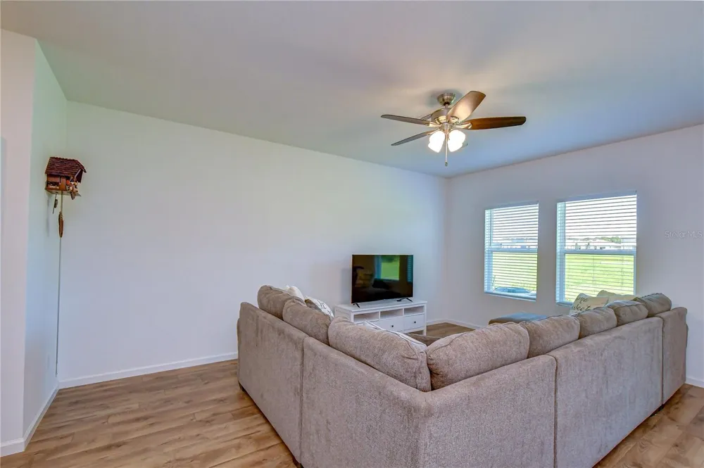35651 BUTTONWEED TRAIL Zephyrhills, FL 33541