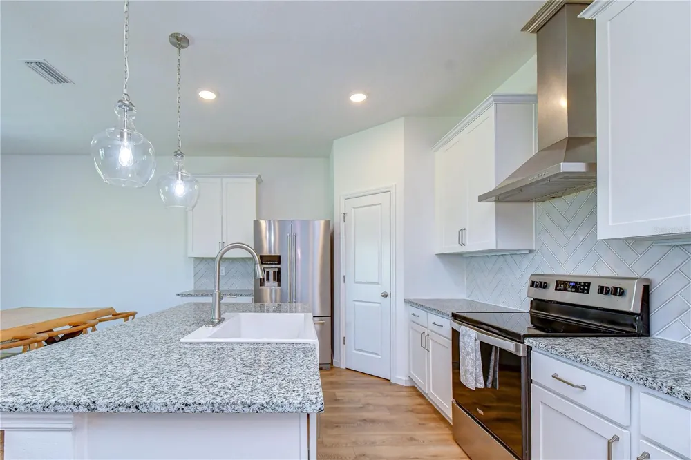 35651 BUTTONWEED TRAIL Zephyrhills, FL 33541