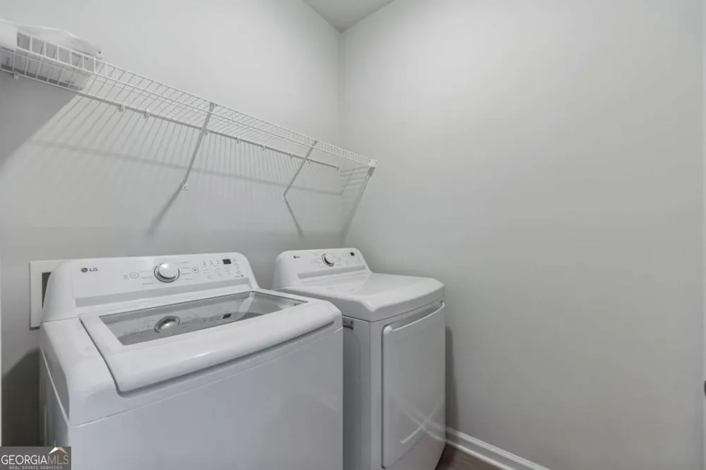 5325 Fox Hill LN Oakwood, GA 30566
