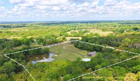 5916 Private Road 2003 (+/- 12 acres)