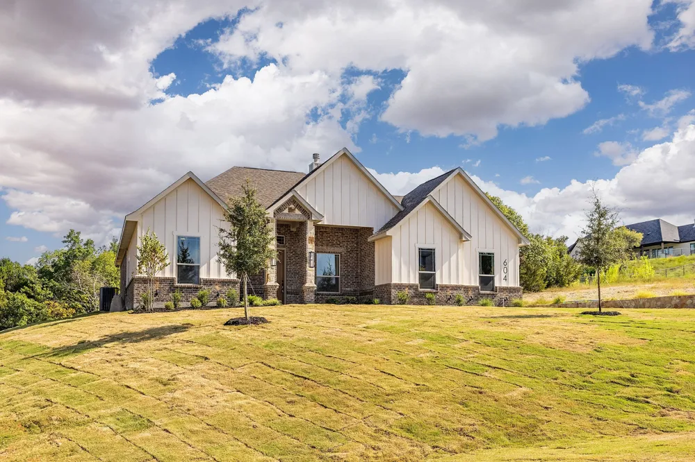 604 Acorn Way Weatherford, TX 76085
