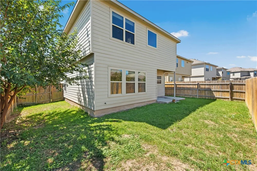 513 Circle Way Jarrell, TX 76537