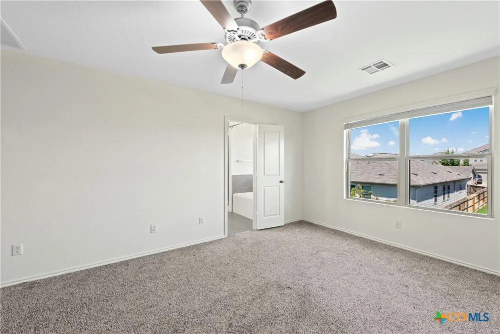 513 Circle Way Jarrell, TX 76537