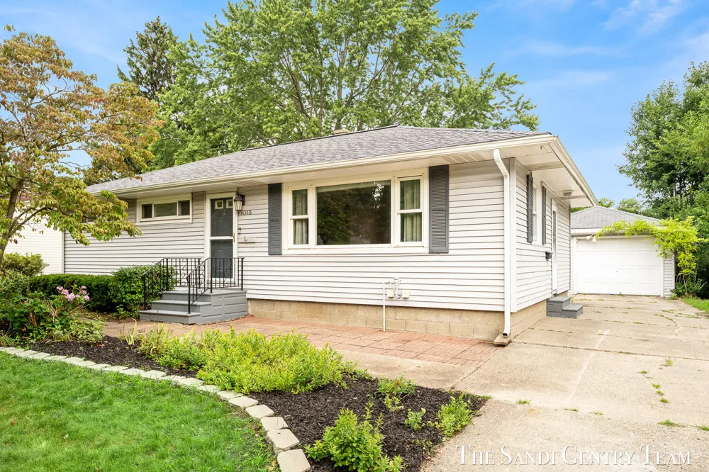 1015 Taylor Avenue Grand Haven, MI 49417